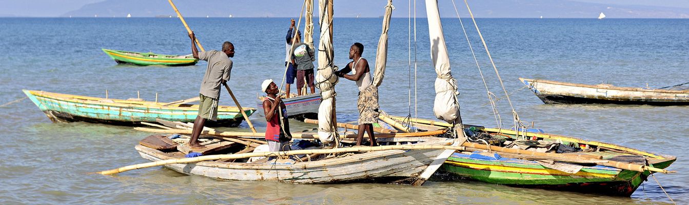 sm_fishing-boats